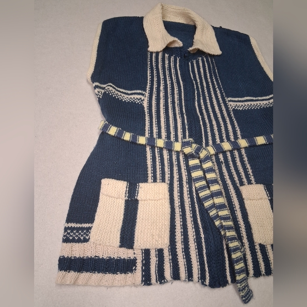 Vintage Handmade Zip Up Blue and Cream Knit Vest with Belt - Picture 3 of 9